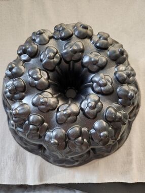 Nordic Ware Floral Bundt Pan